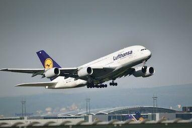Lufthansa Apex 2022